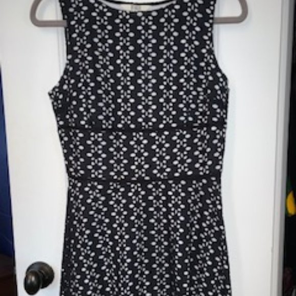 BB Dakota eyelet dress - Picture 4 of 5